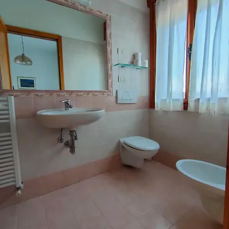 Dalla Mena Hotell