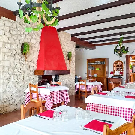 Hotel Dalla Mena 2*