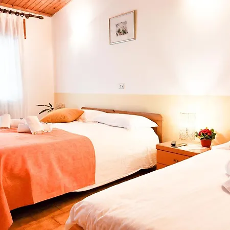 Dalla Mena Hotel 2*