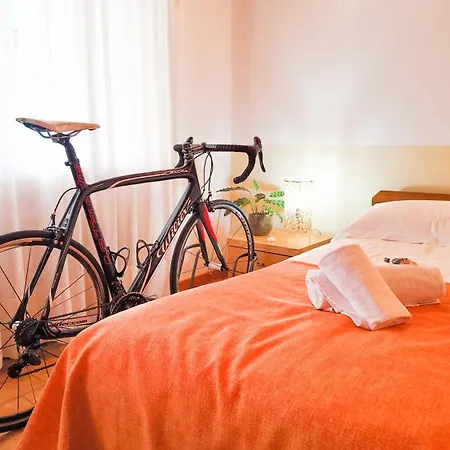 Dalla Mena Hotel 2*