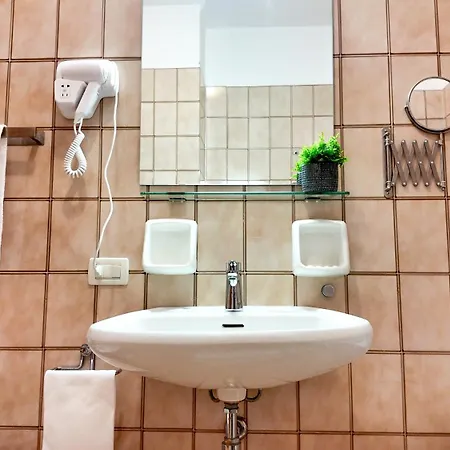 Отель Dalla Mena