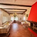 Dalla Mena ホテル