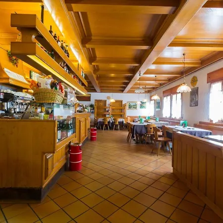 Dalla Mena Szálloda