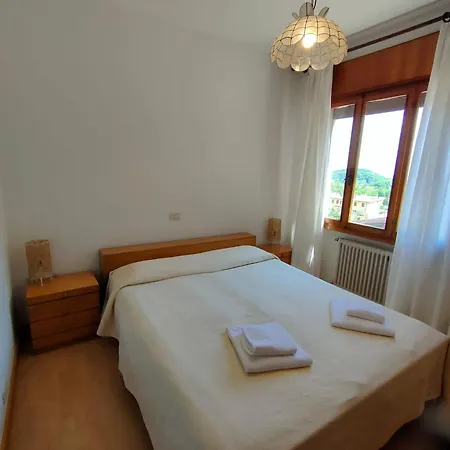 Dalla Mena