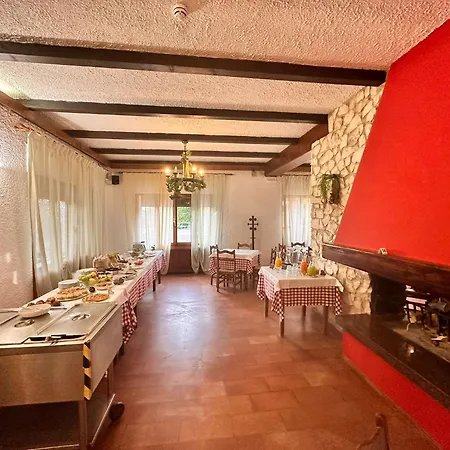 Dalla Mena 酒店