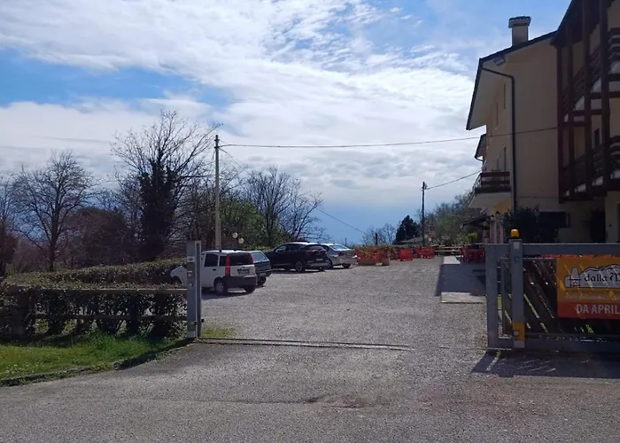 Dalla Mena Ξενοδοχείο 2*